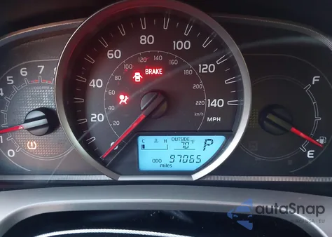 2015 Toyota Rav4 Le z USA, uszkodzony, nr VIN JTMZFREV9FD047818